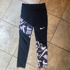 Nike girls leggings